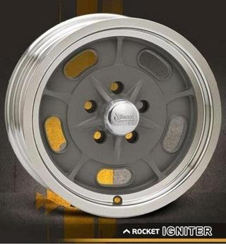 Change main image to: Rocket Racing , R33 Gray